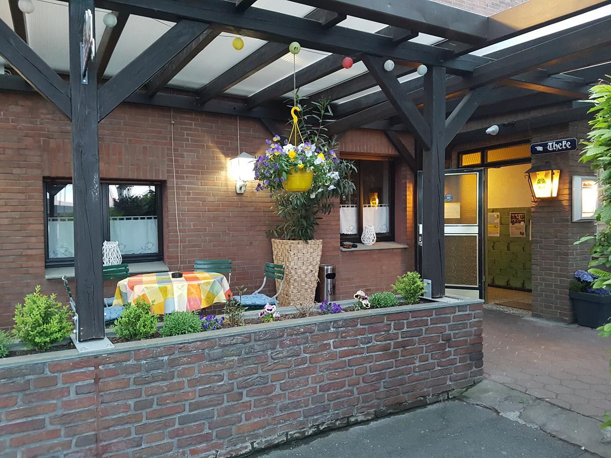 Landgasthof Schaenzer Voerde Exterior foto